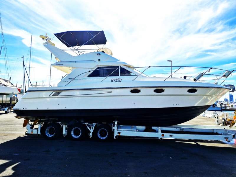 Fairline 11m Flybridge Twin Cat Shaftdrives