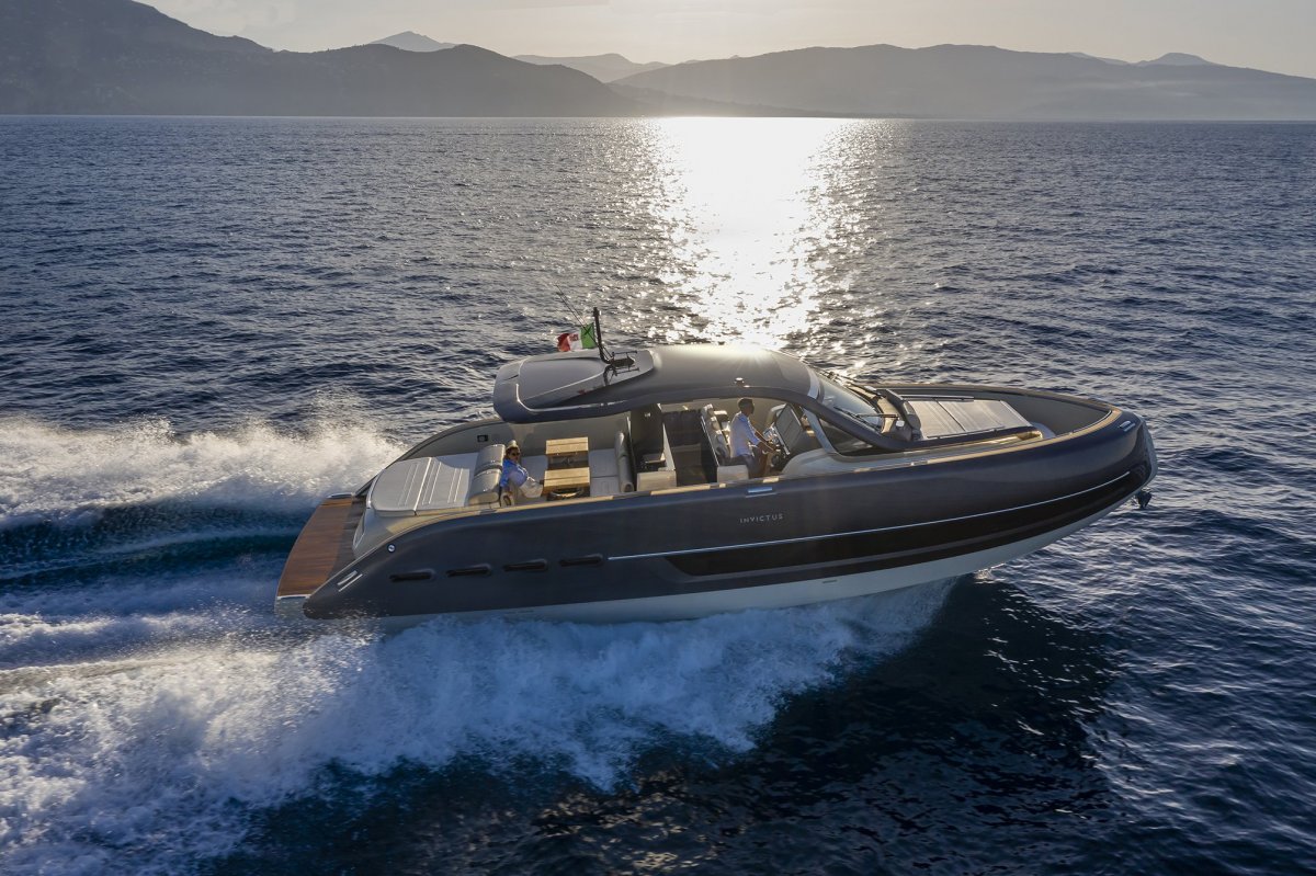 Invictus TT460