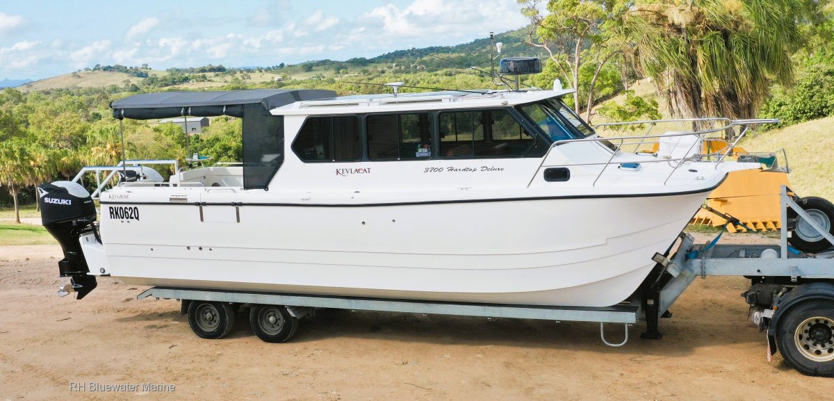 Kevlacat 3700 Extended Hardtop