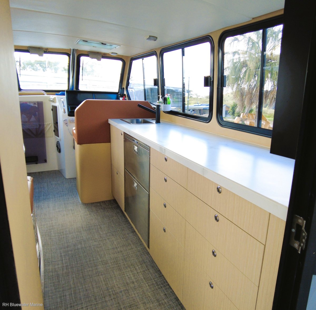 Kevlacat 3700 Extended Hardtop
