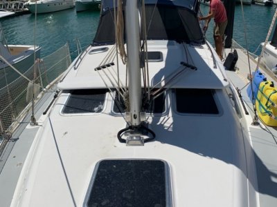 Hunter 41 Deck Salon OWNER SAYS SELL SELL SELL