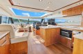 Riviera 5800 Sport Yacht