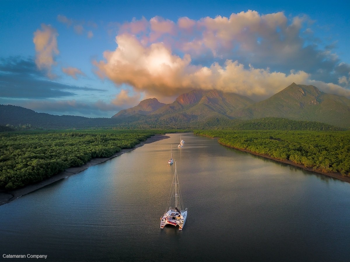 Grainger Barefoot 40 Performance Cruising Catamaran