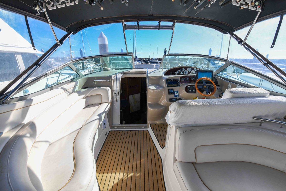 Riviera M370 Sports Cruiser Power Boats Boats Online for Sale Fibreglass/grp Queensland