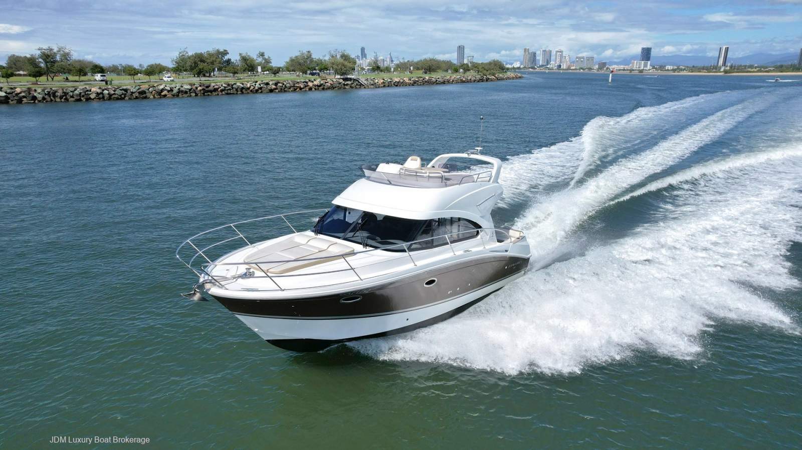 Beneteau Antares 36