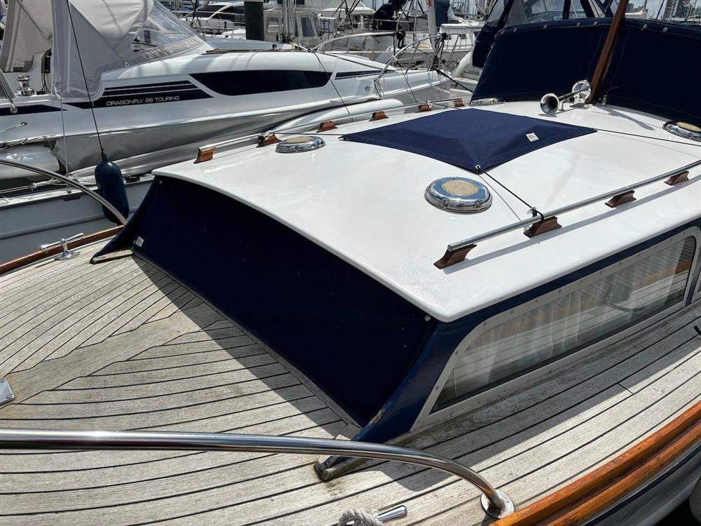 Fairey Swordsman Huntsman 28
