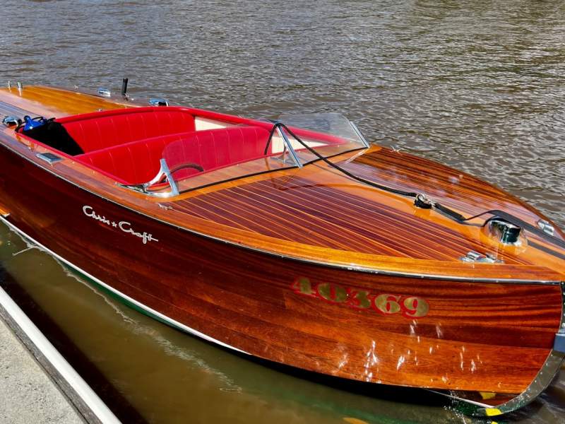 Chris Craft Replica