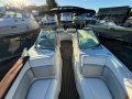 Four Winns Horizon 250 on trailer