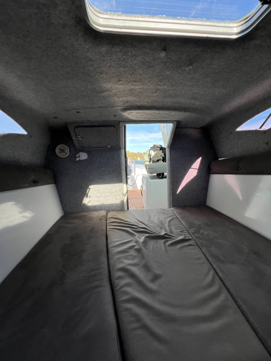 Assault 890 Hardtop