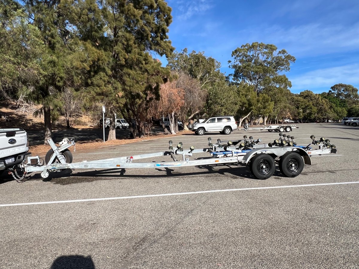 Assault 890 Hardtop