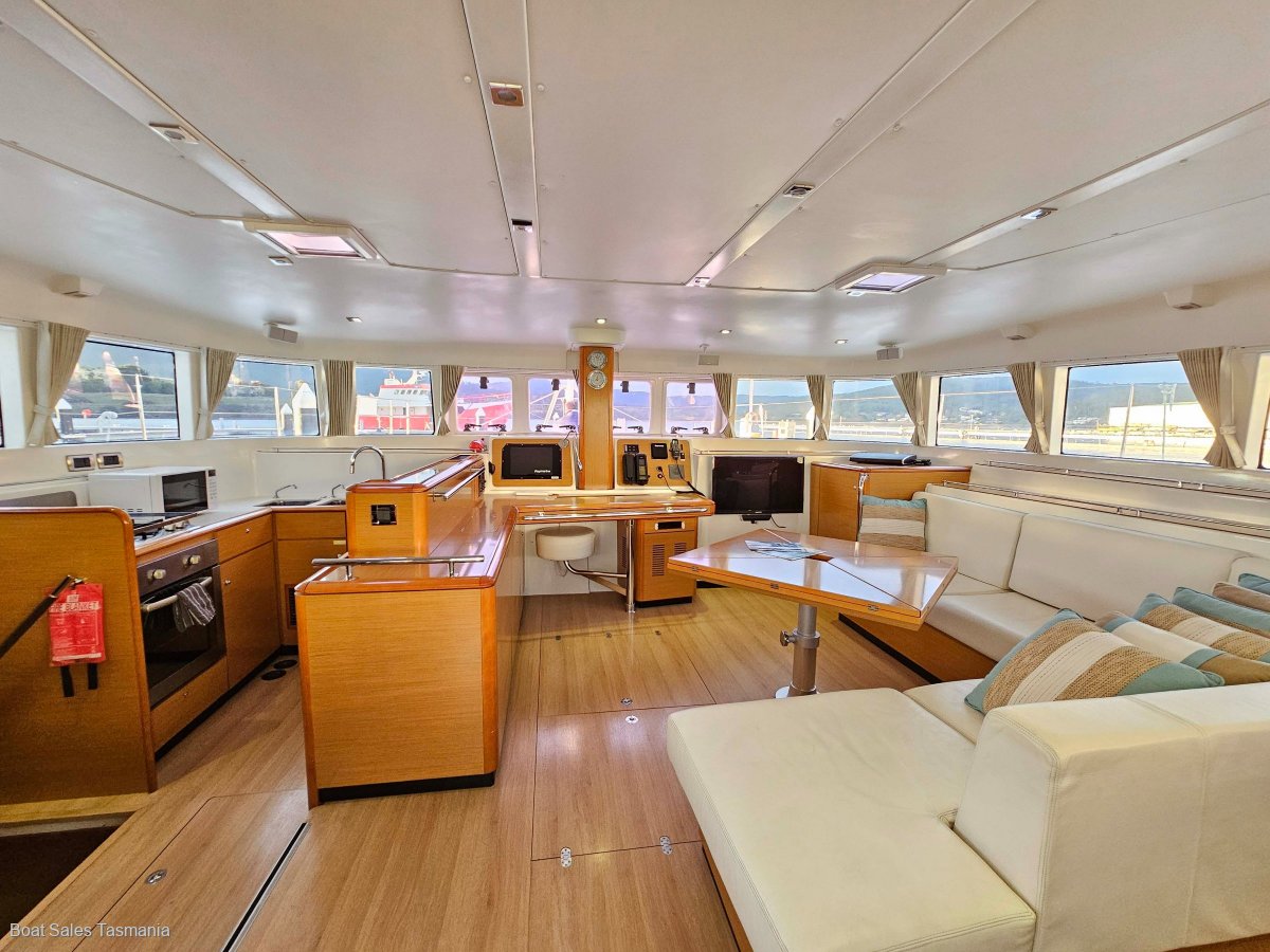 Lagoon 500 (3-Cab - Owners Stateroom) "Soft Soul"