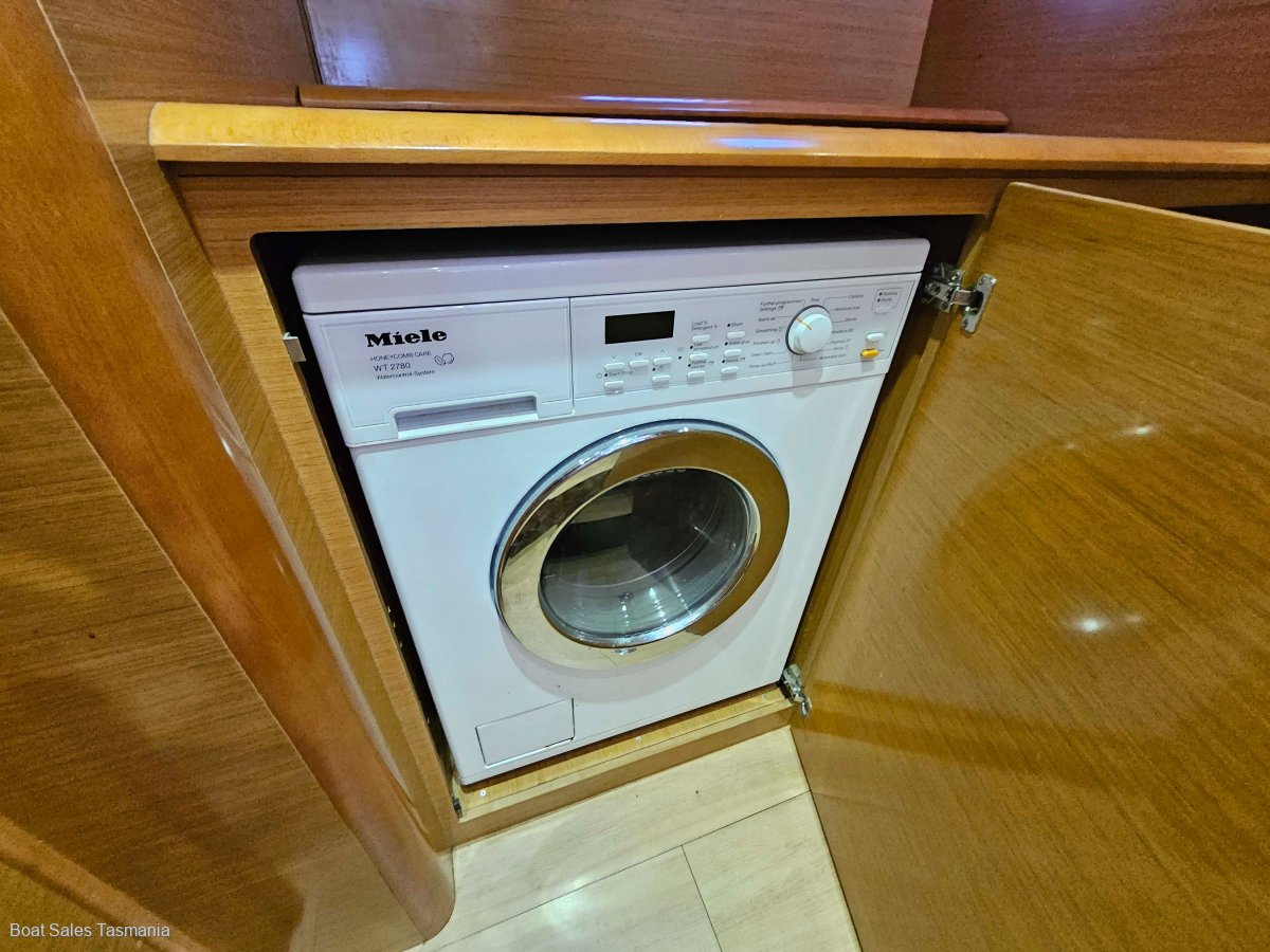 Lagoon 500 (3-Cab – Owners Stateroom) Soft Soul