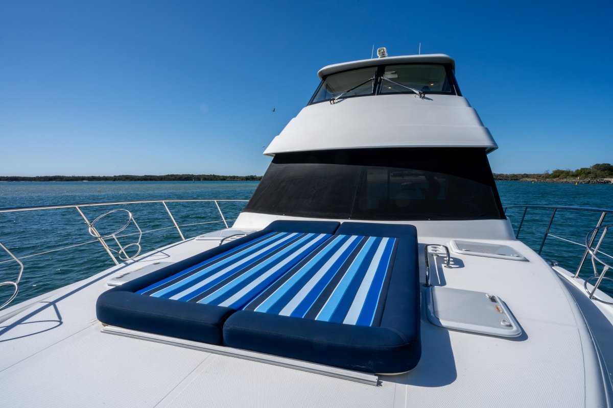 Riviera 52 Enclosed Flybridge Power Boats Boats Online For Sale riviera-52-enclosed-flybridge-power-boats-boats-online-for-sale