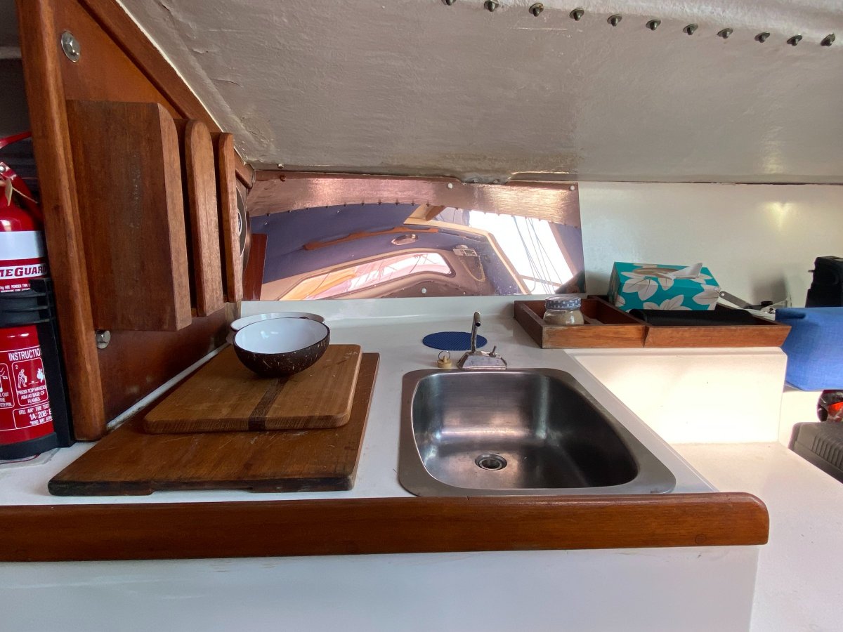 Holland 25 Yacht