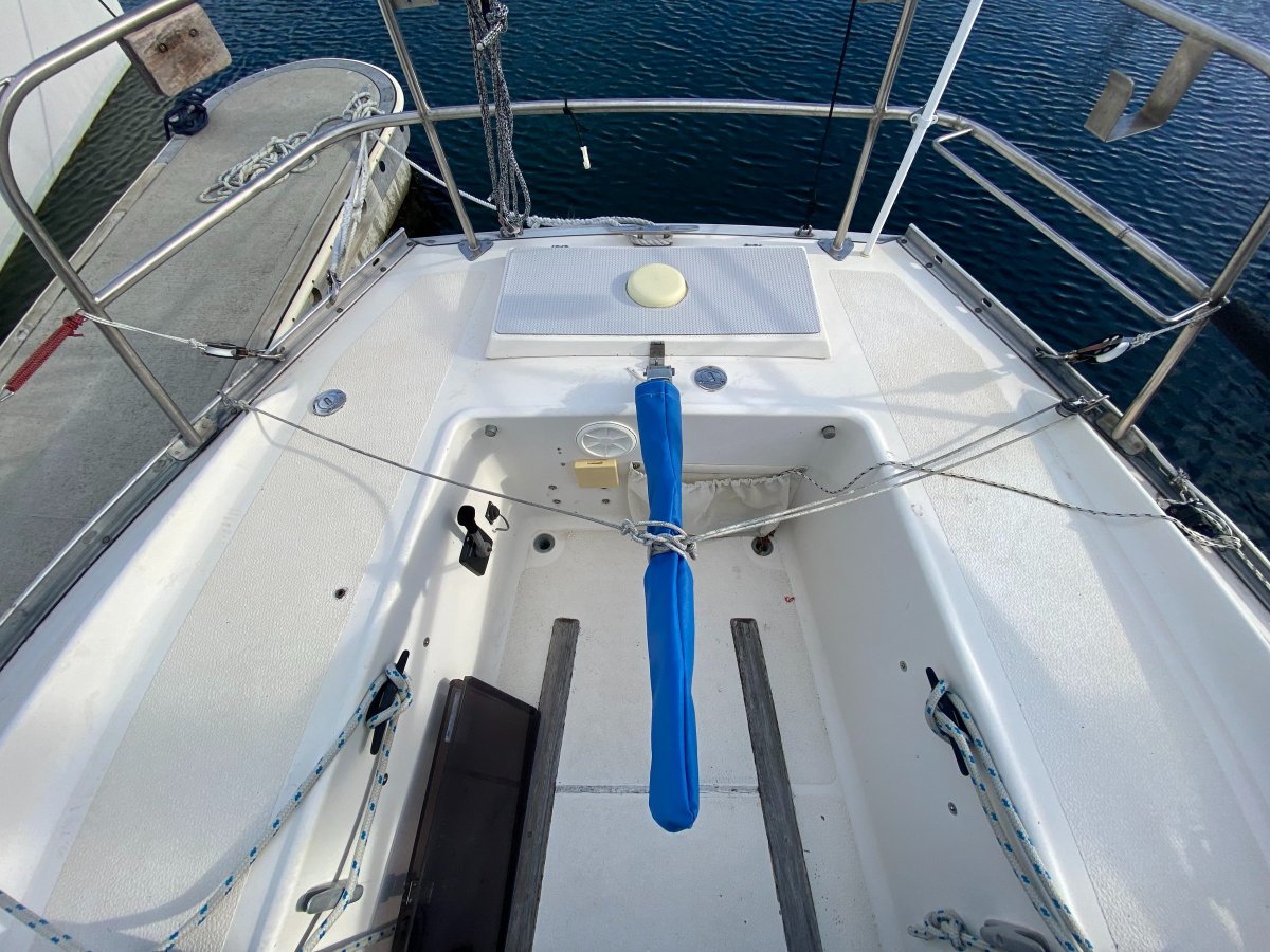 Holland 25 Yacht