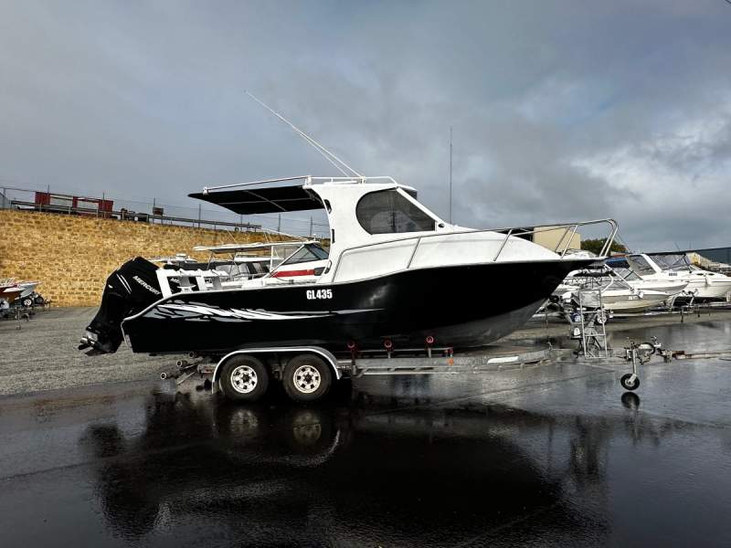 Custom 7m Hard Top Aluminium 200Hp 4Str Mercury