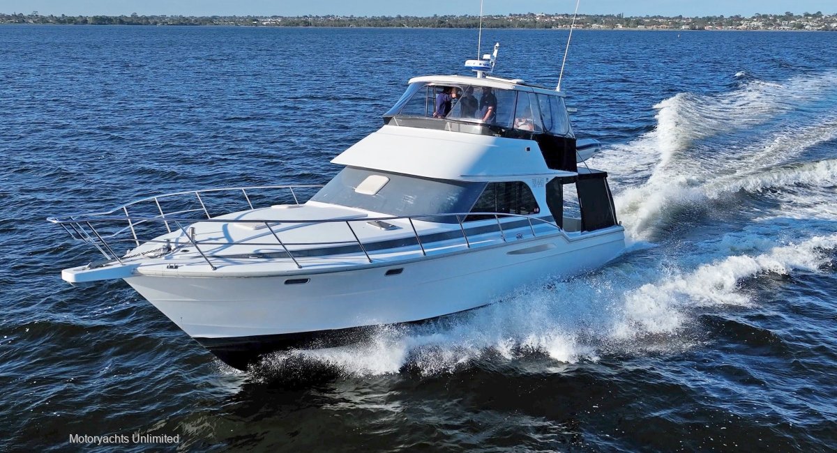 Thomascraft 4500 Flybridge - Available now!