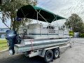 Nivi 1900 Pontoon Boat