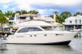 Meridian 411 Flybridge