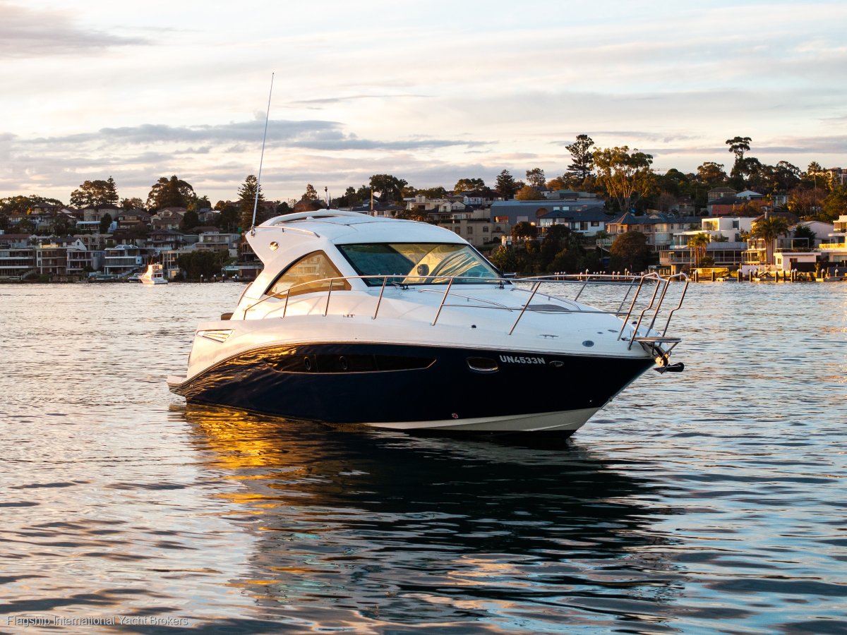 Sea Ray 355 Sundancer