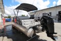 Crest Pontoons Classic Platinum 240 SLS Pontoon