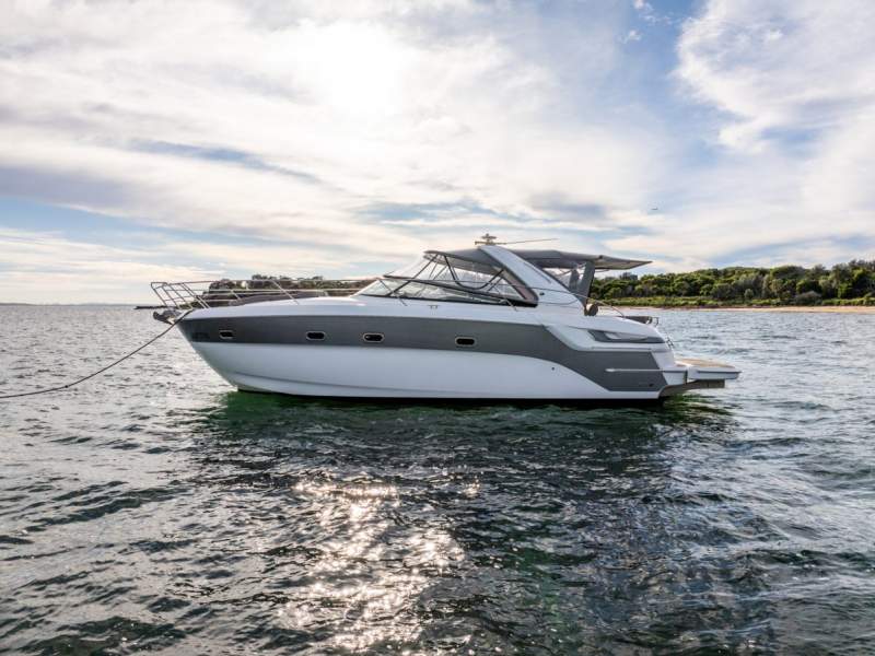 Bavaria Sport 38 -