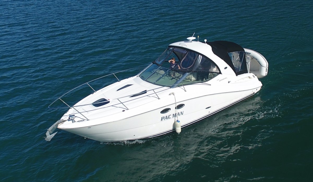 Sea Ray 325 Sundancer