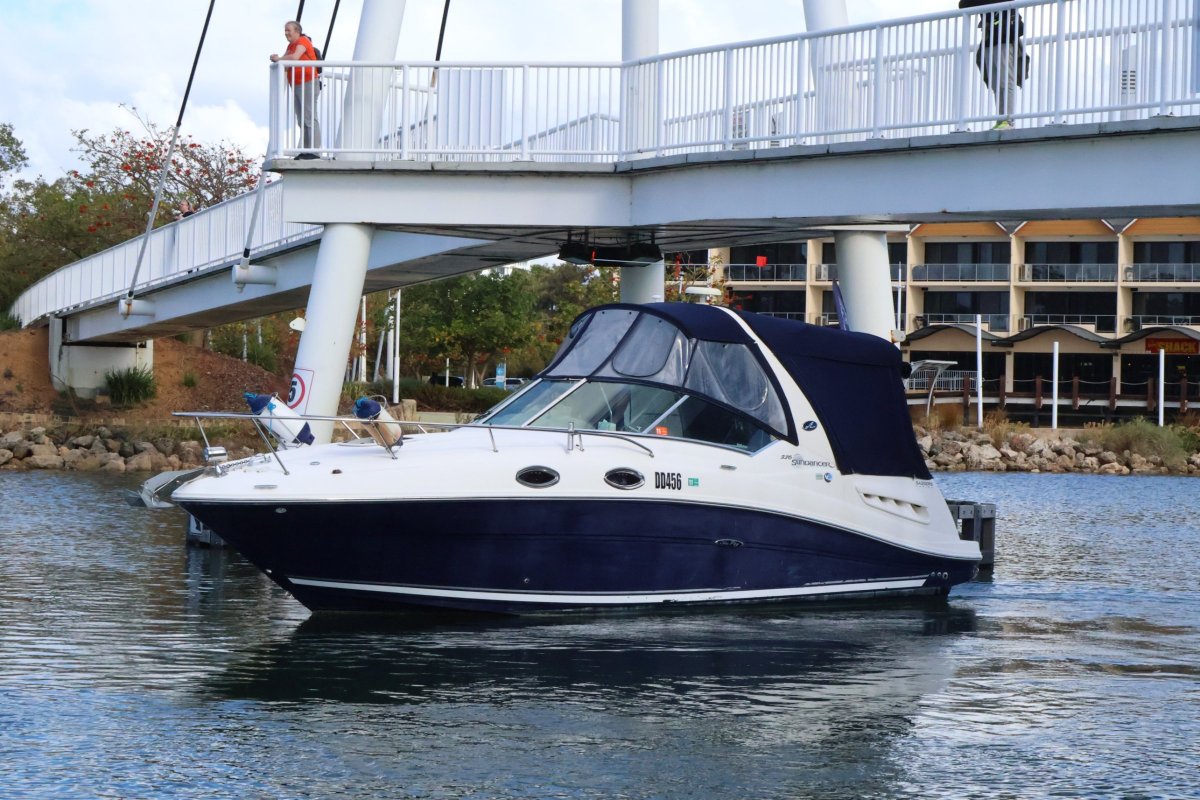 Sea Ray 275 Sundancer - Fresh Service & Antifoul!