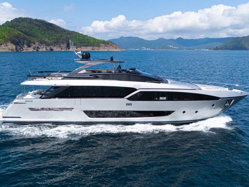 Riva 90 Argo