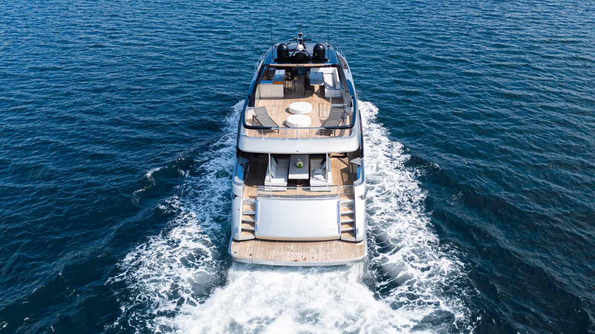 Riva 90 Argo