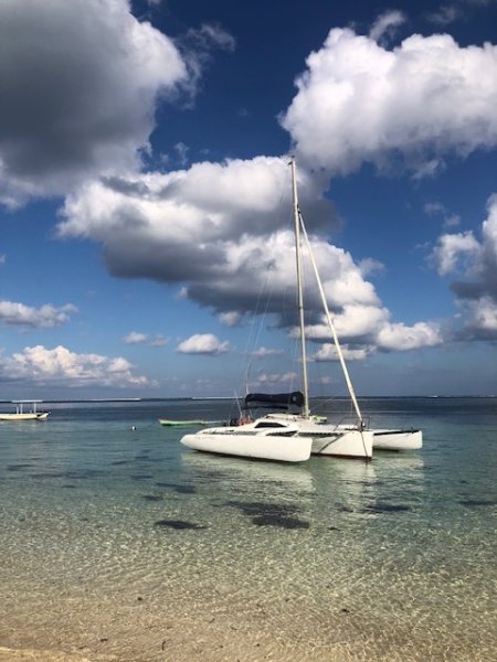 Farrier F-25A Fun, fast and safe trimaran