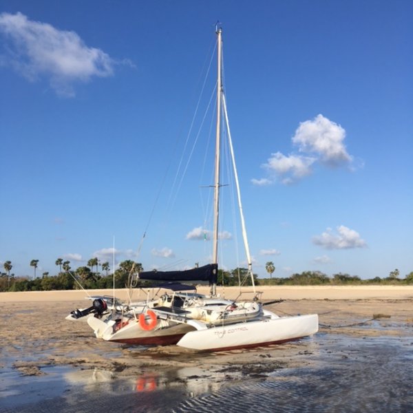 Farrier F-25A Fun, fast and safe trimaran