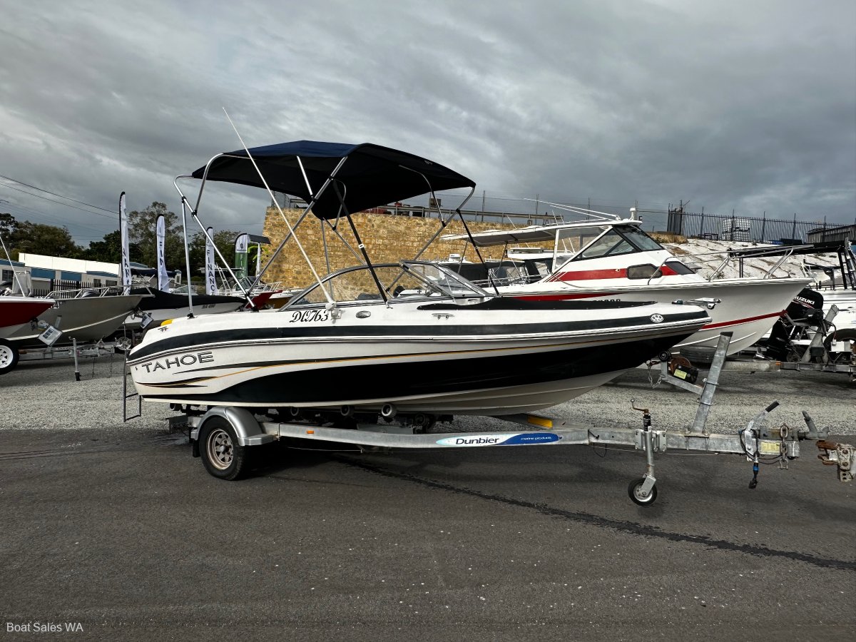 Tahoe Q4 3.0L Mercruiser motor 135Hp