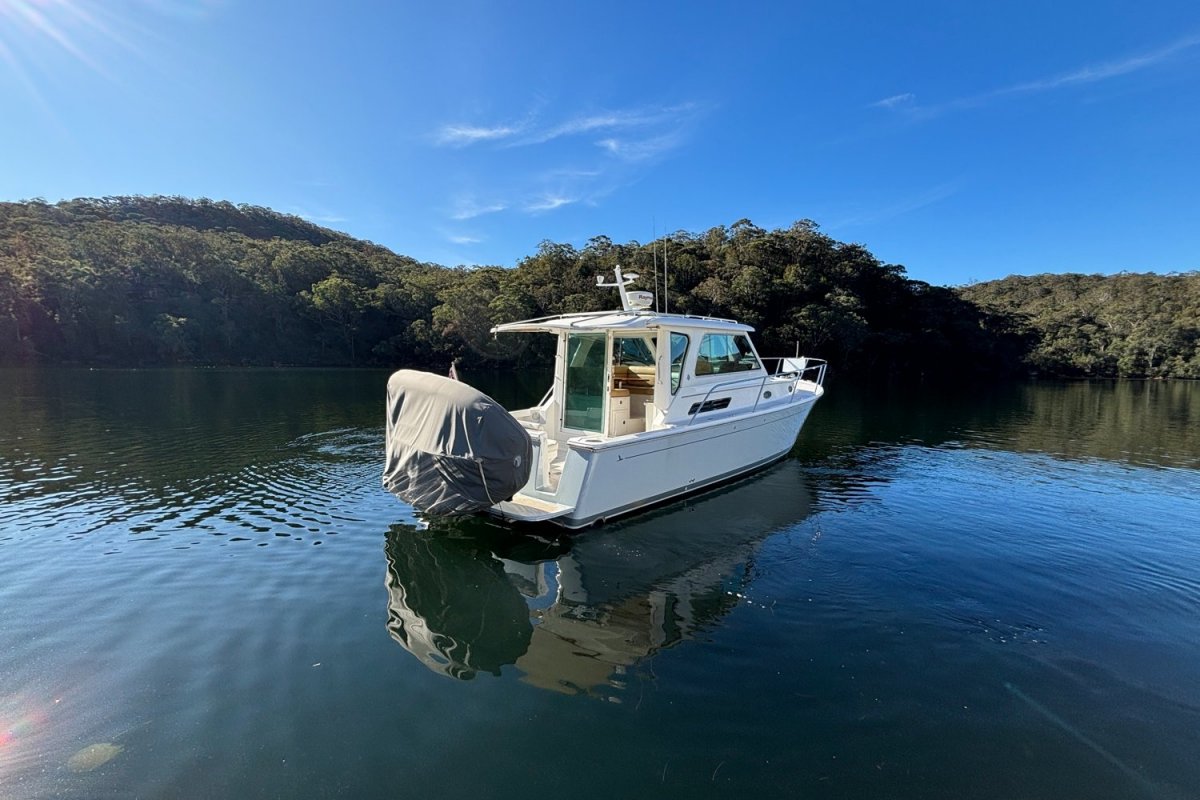 Back Cove 33 Motor Yacht, Maine USA Built
