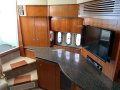 Cruisers Yachts 400 Express