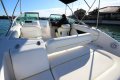 Regal 2220 Fasdeck *** STAND OUT FROM THE CROWD *** $ 36,500 ***