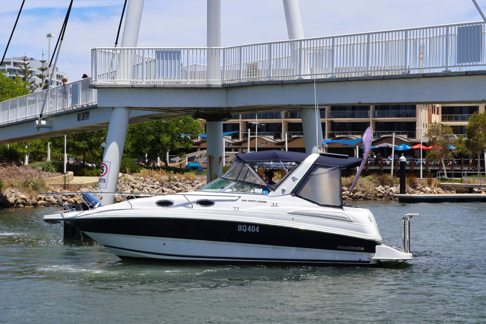 Mustang 2800 Sportscruiser - Freshly Serviced and antifouled 2025!