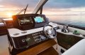 New Sea Ray 370 Sundancer:Class leading technology