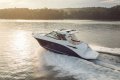 New Sea Ray 320 Sundancer