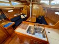 Beneteau Oceanis 390 - 3 cabin 2 heads version