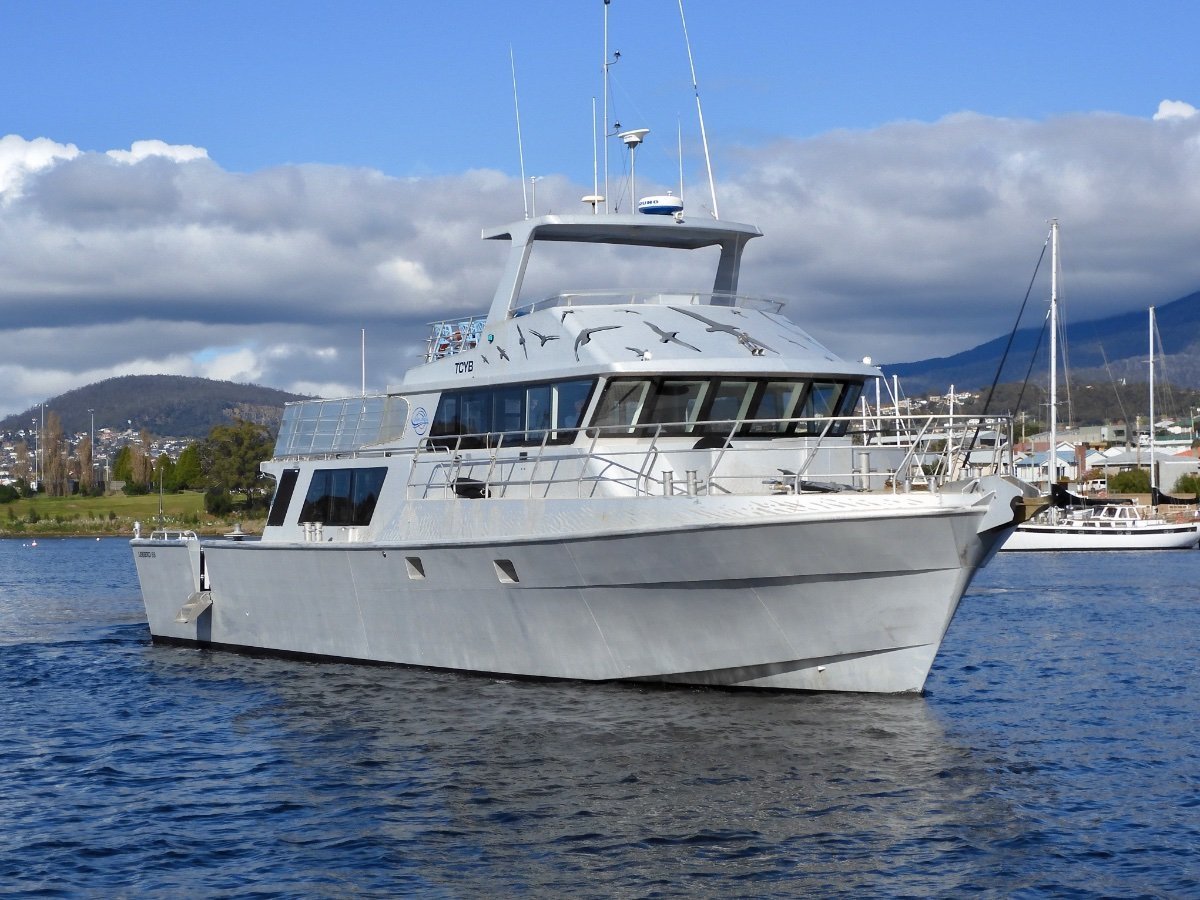 Legend Boats 19.8