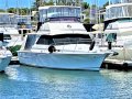 Bertram 35 Flybridge Cruiser