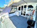 Bertram 35 Flybridge Cruiser
