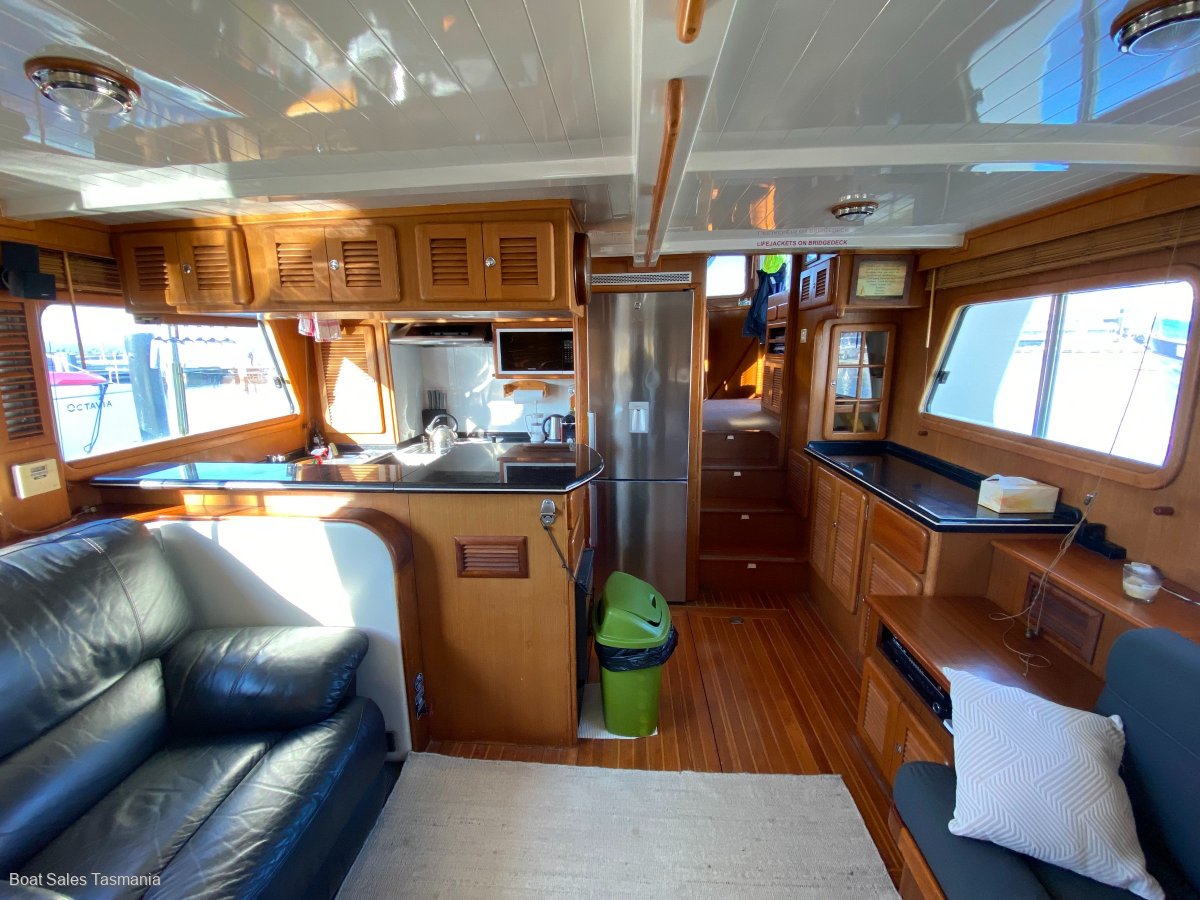 Seahorse 52 Pilothouse Raucous