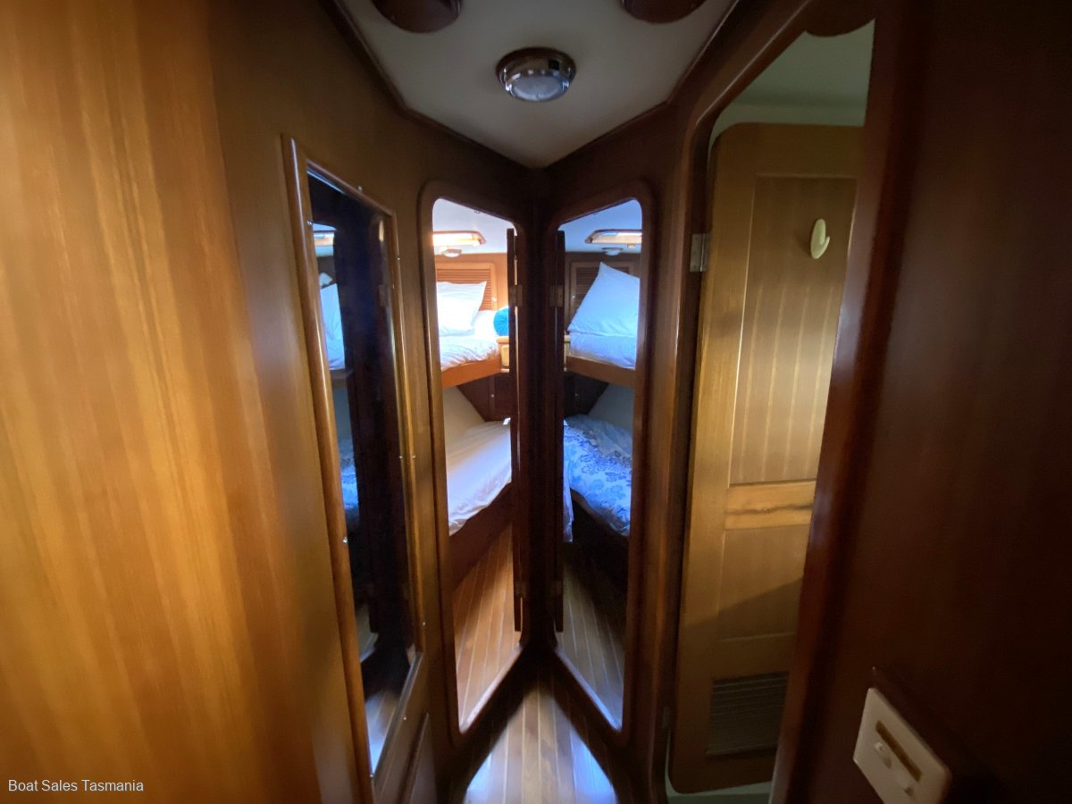Seahorse 52 Pilothouse Raucous