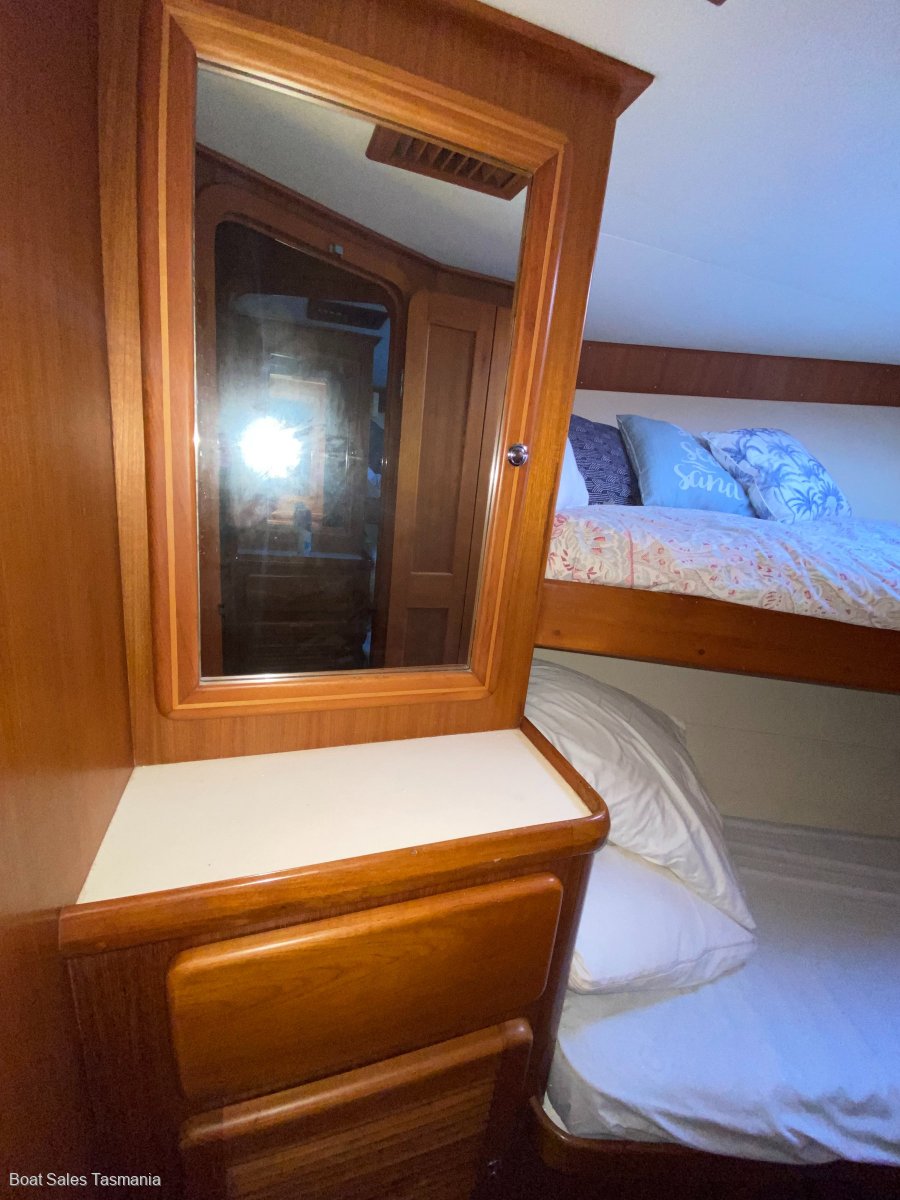 Seahorse 52 Pilothouse Raucous