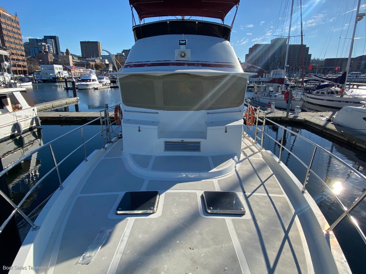Seahorse 52 Pilothouse Raucous