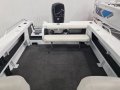 New Quintrex 520 Fishabout