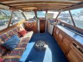 Ward 38 Cabin Cruiser " Twin Helm and Twin Diesel shaft ":Saloon View