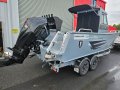New Makocraft 731 Island Cab HT
